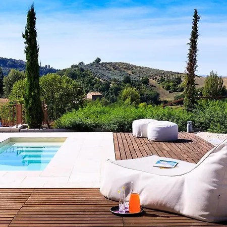 Villa Valecchie Sleeps 6 Pool Air Con Wifi Assise